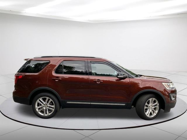 Used 2016 Ford Explorer XLT with VIN 1FM5K8D84GGD12124 for sale in Sheboygan, WI