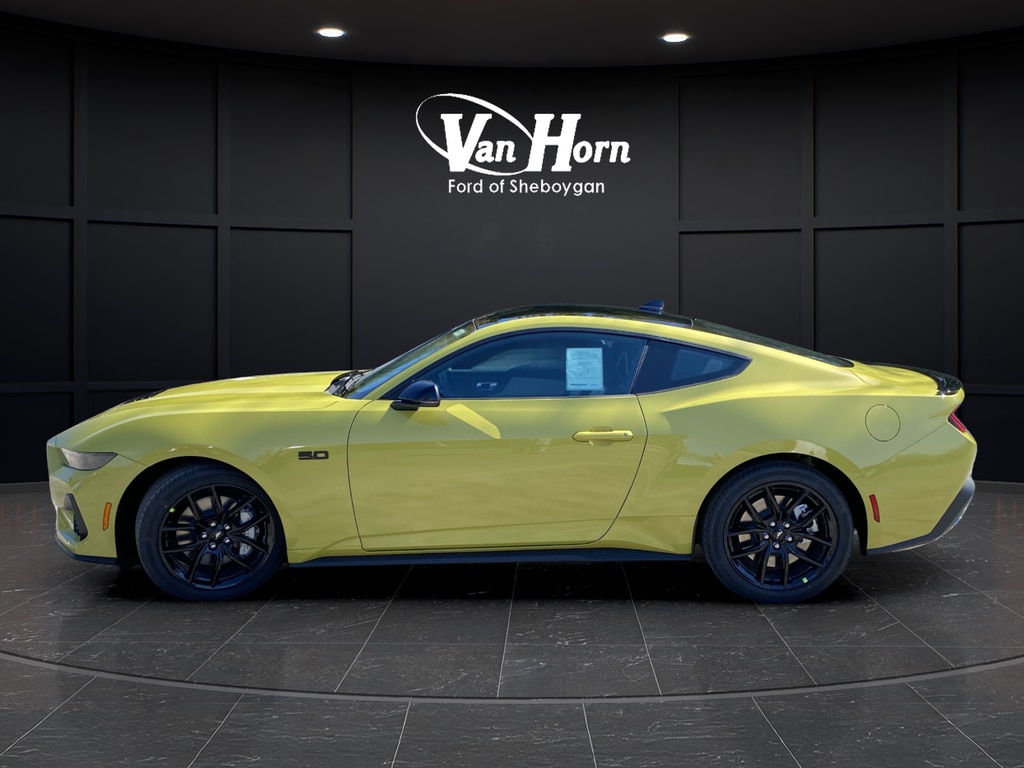 2025 Ford Mustang GT Premium Fastback - Photo 13