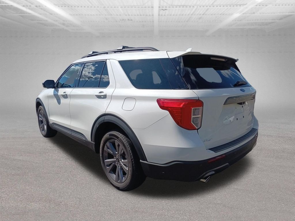 Used 2024 Ford Explorer XLT SUV
