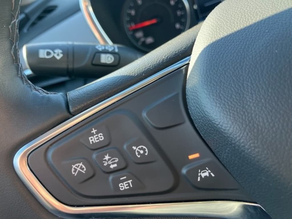 Used 2024 Chevrolet Equinox LT SUV