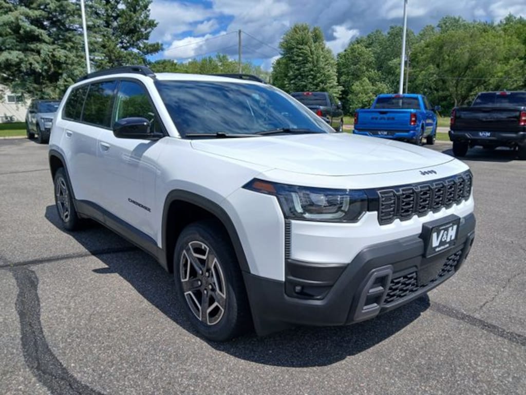 New 2026 Jeep Cherokee LAREDO 4X4 Sport Utility