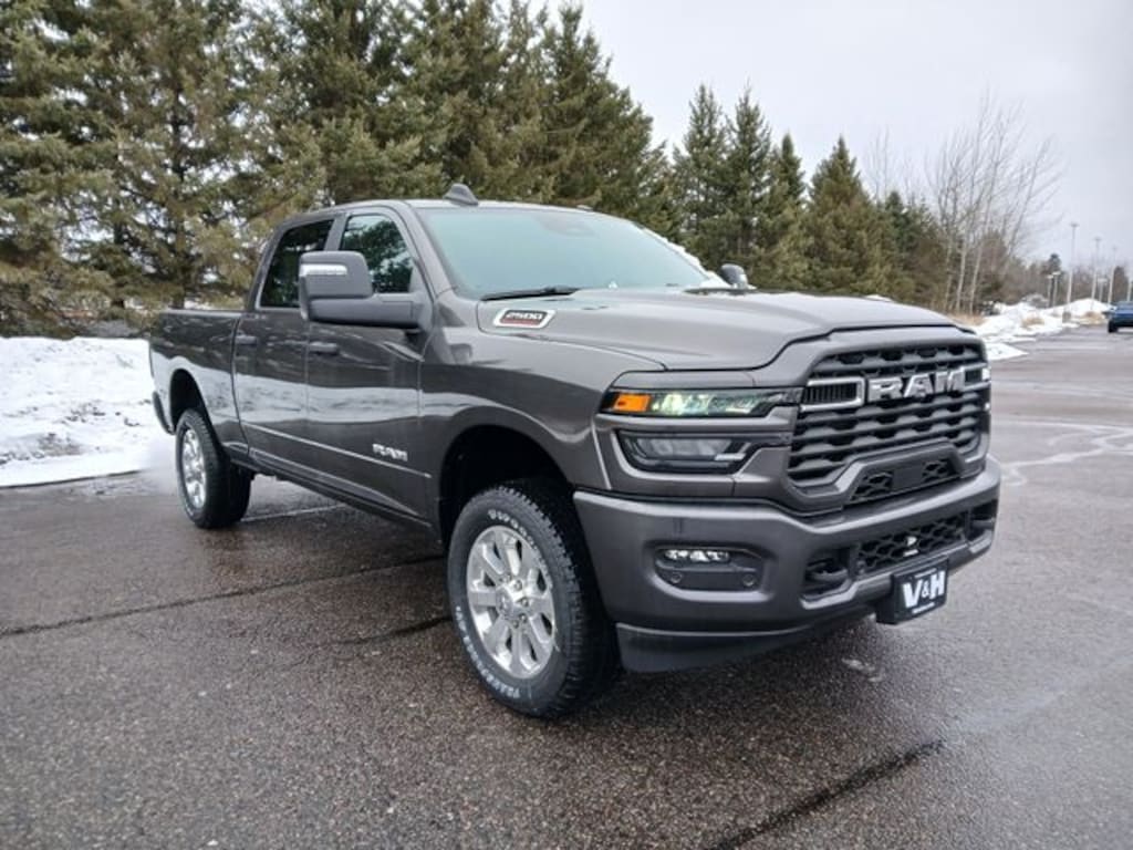 New 2026 Ram 2500 BIG HORN CREW CAB 4X4 6'4 BOX Pickup