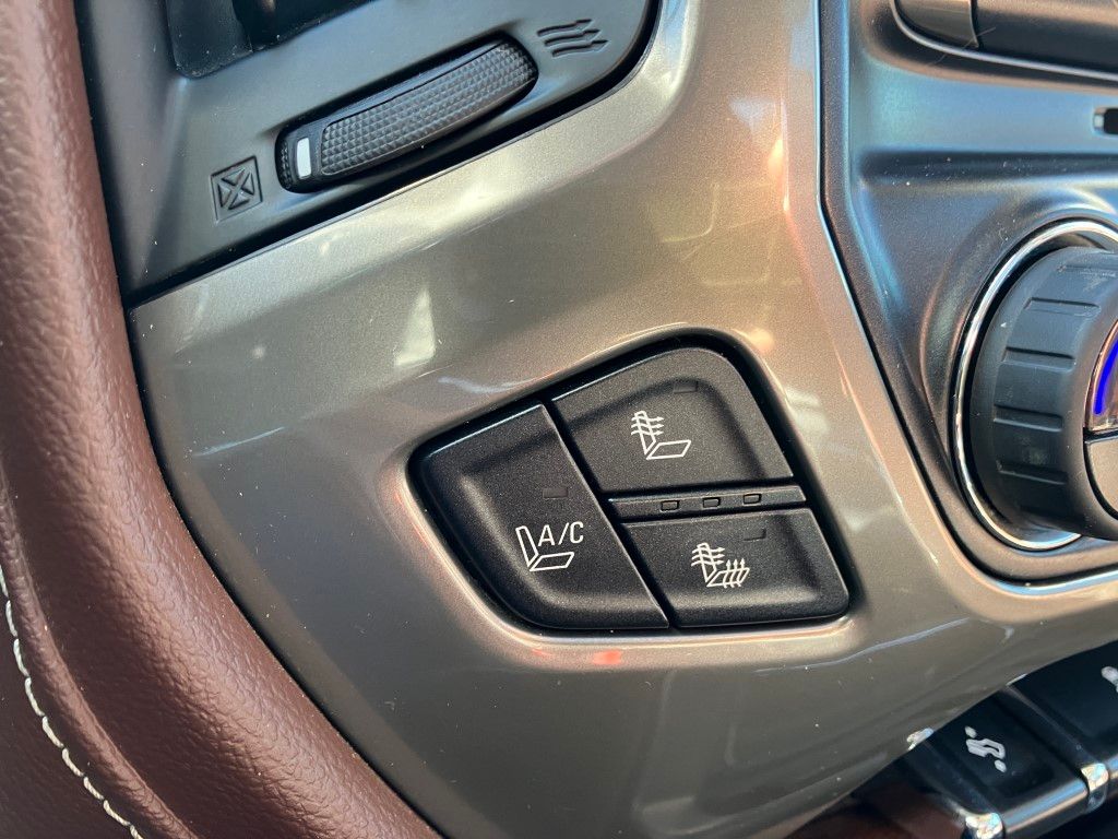 2015 Chevrolet Silverado 1500 High Country - Photo 6