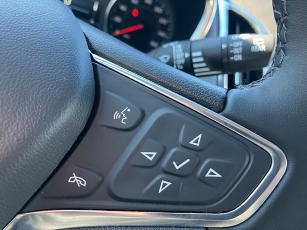 Used 2024 Chevrolet Equinox LT SUV