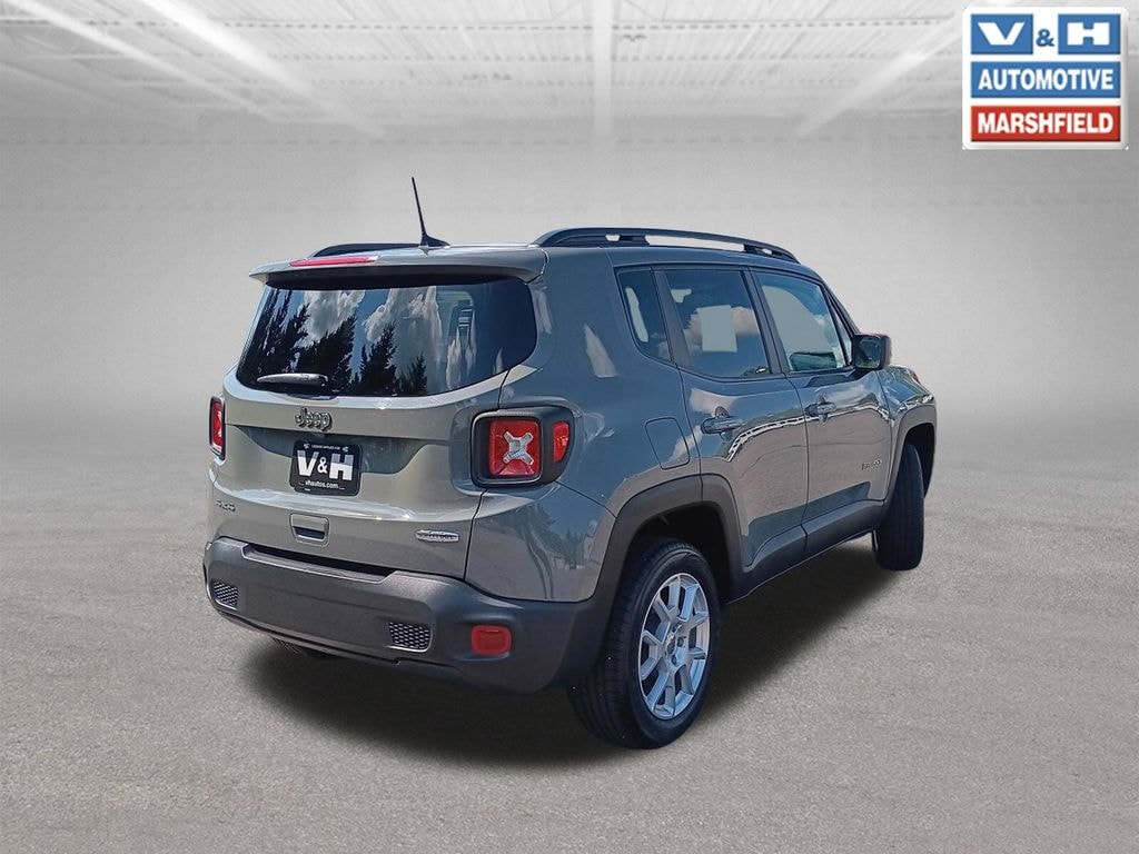Used 2022 Jeep Renegade Latitude SUV