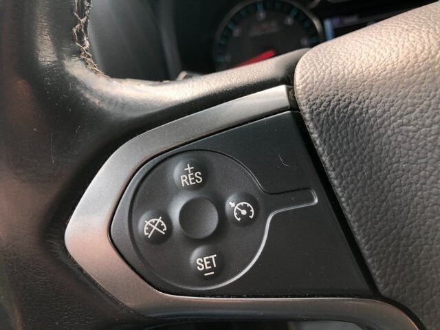 2018 Chevrolet Silverado 1500 LT photo 4