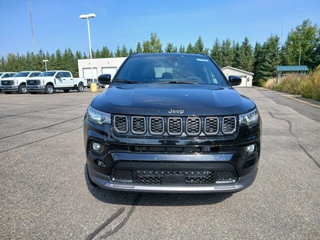2025 Jeep Compass Limited photo 2