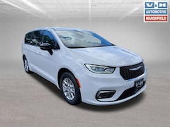 2026 Chrysler Pacifica SELECT Passenger Van