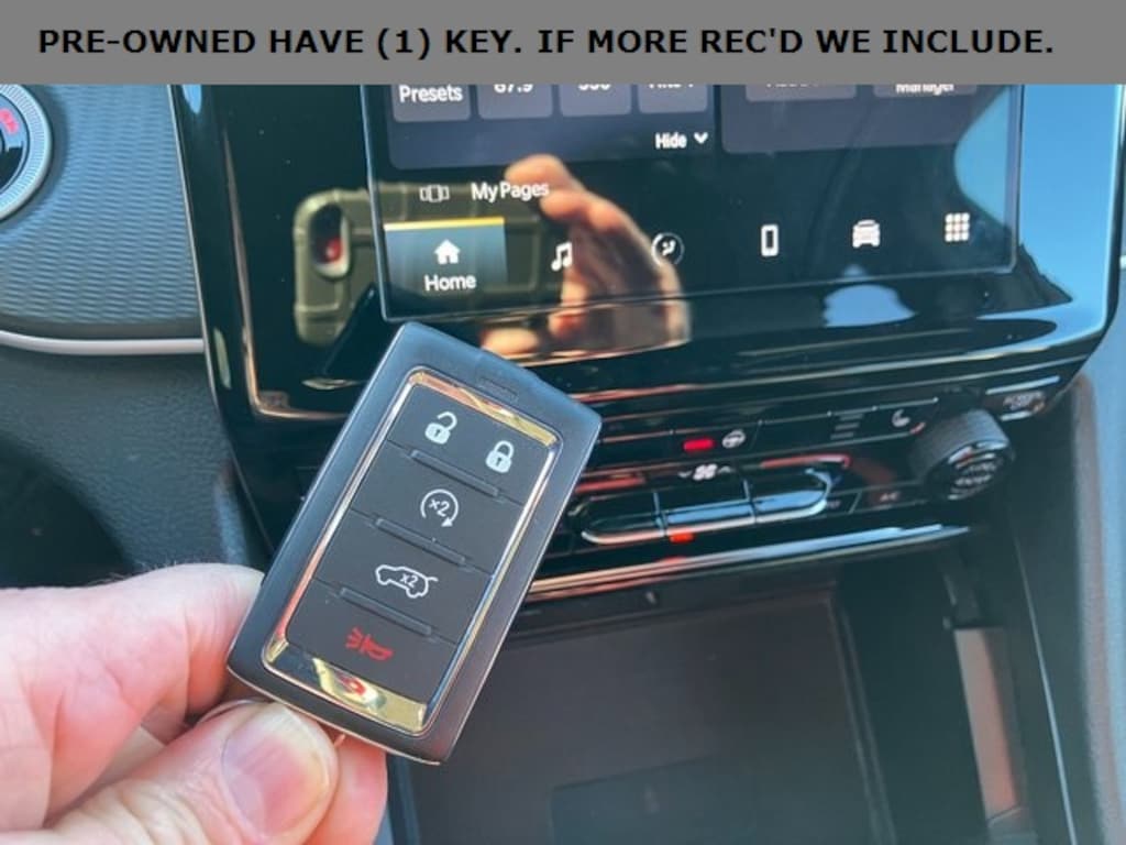 Used 2024 Jeep Grand Cherokee Altitude SUV