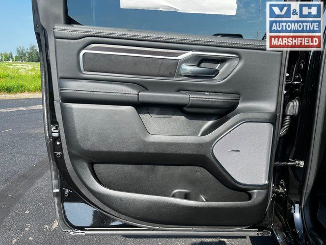 2025 RAM Ram 1500 Pickup Laramie - Photo 16