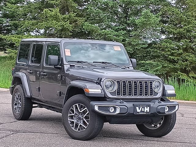 2025 Jeep Wrangler Sahara's photo