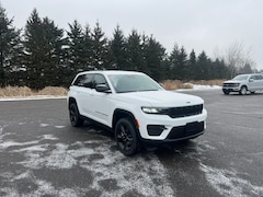 2025 Jeep Grand Cherokee ALTITUDE 4X4 Sport Utility