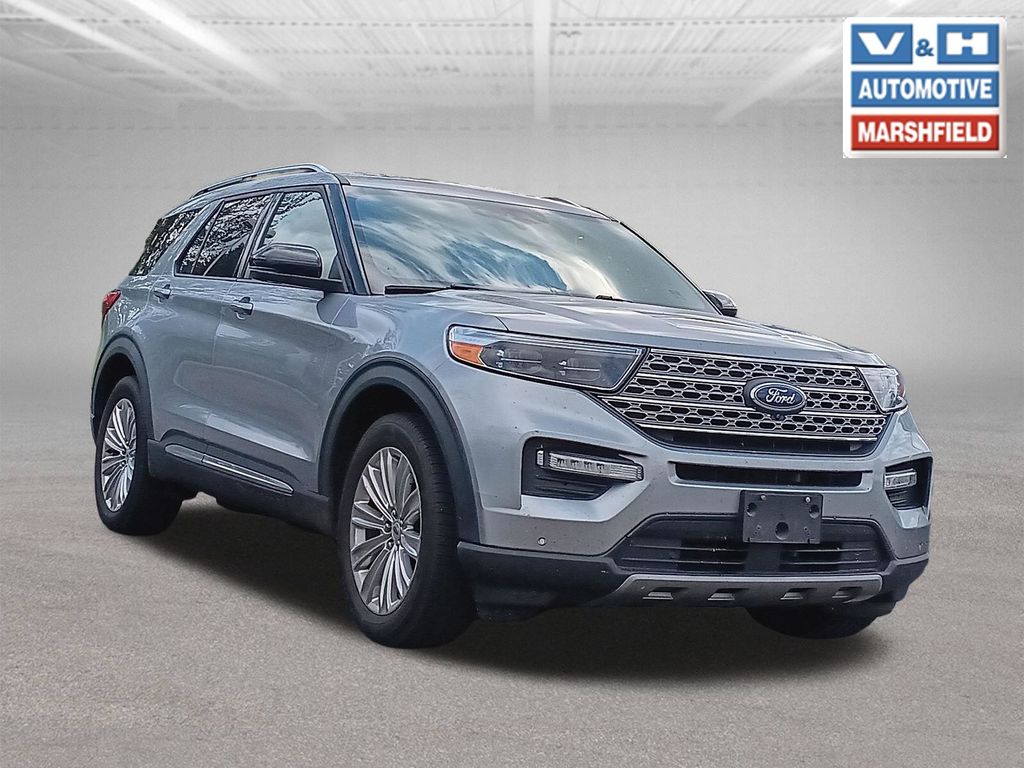 2020 Ford Explorer