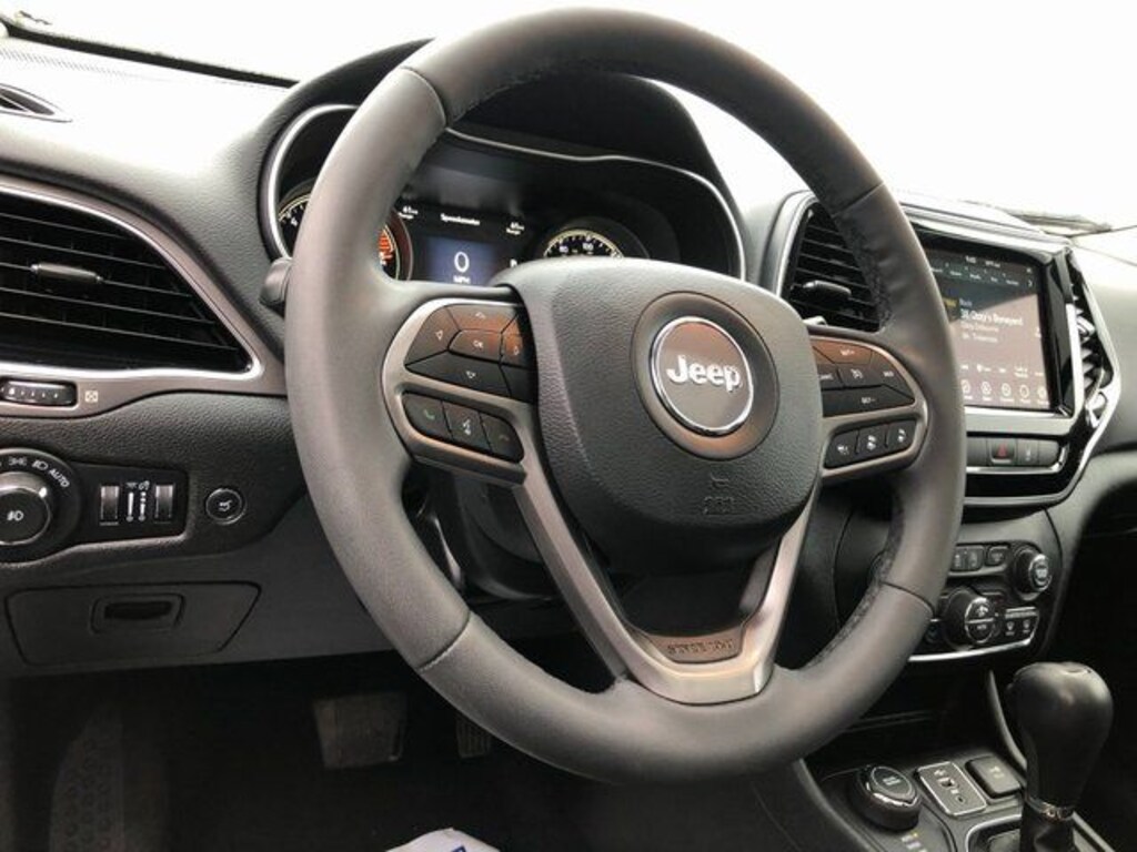 Used 2022 Jeep Cherokee Limited SUV