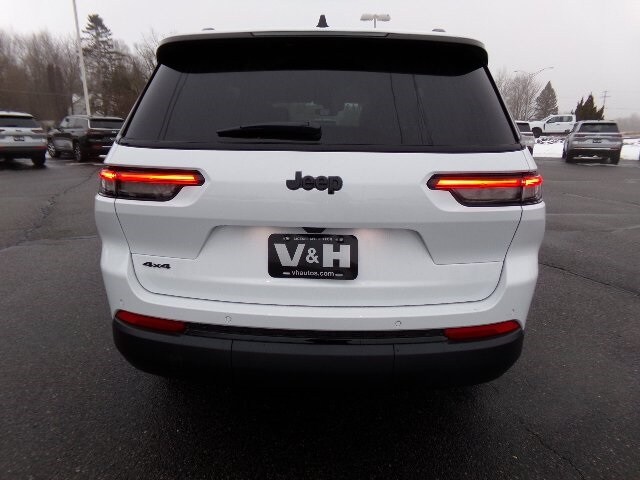 2024 Jeep Grand Cherokee Altitude X photo 3