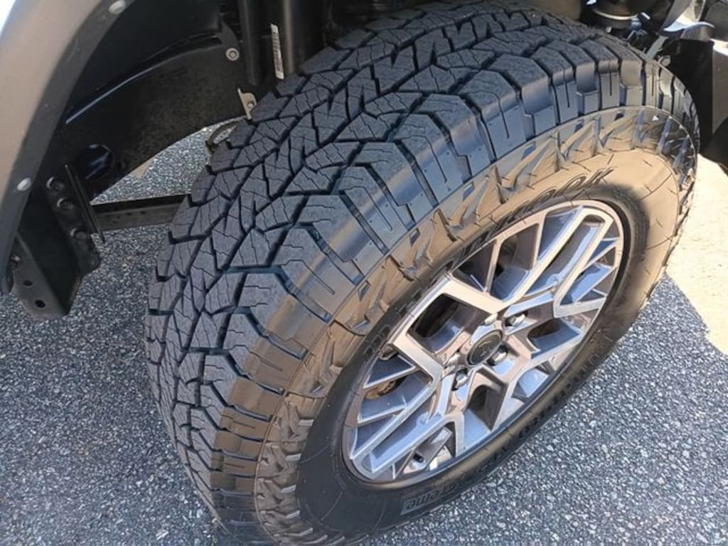 Used 2025 Jeep Wrangler Sahara SUV