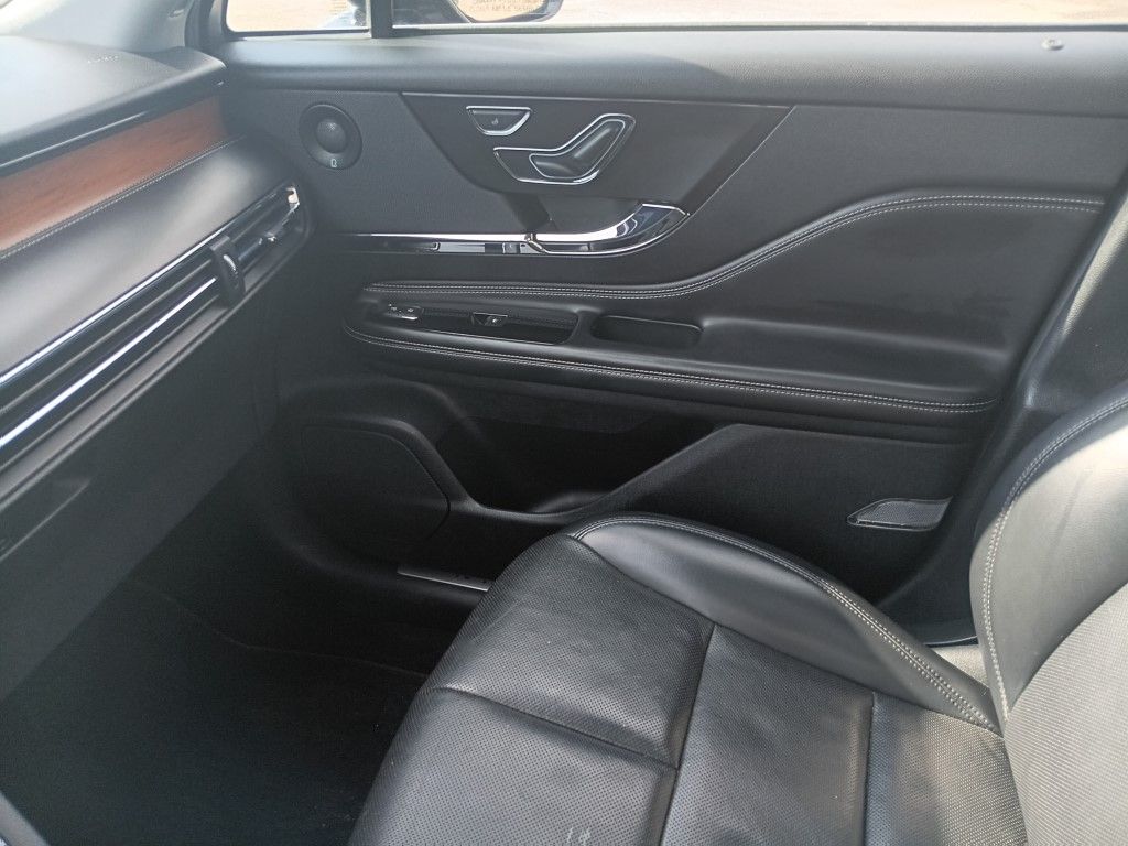 2021 Lincoln Corsair Reserve - Photo 14