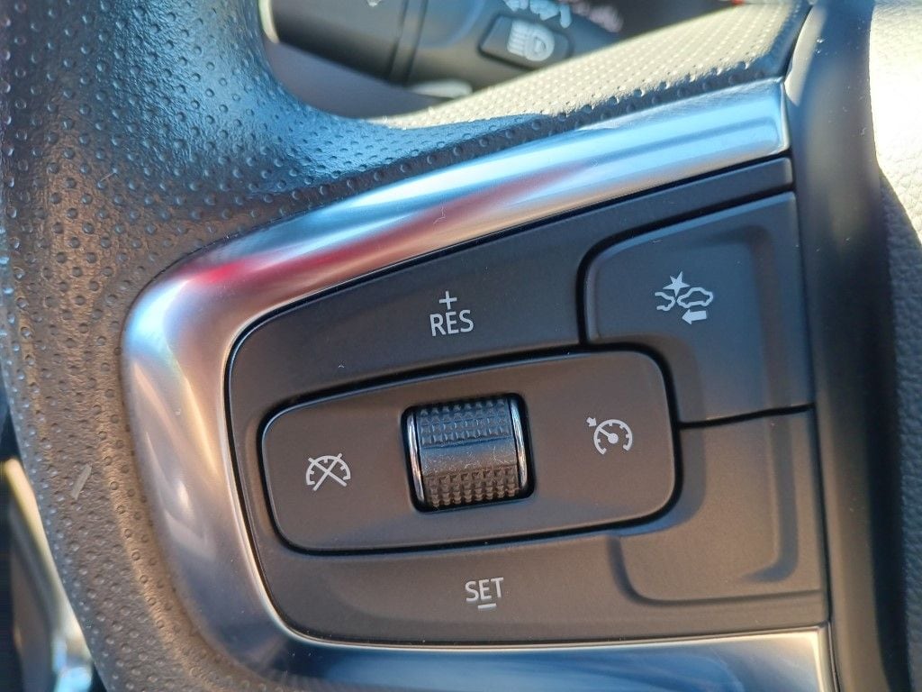 Used 2025 Chevrolet Blazer LT SUV