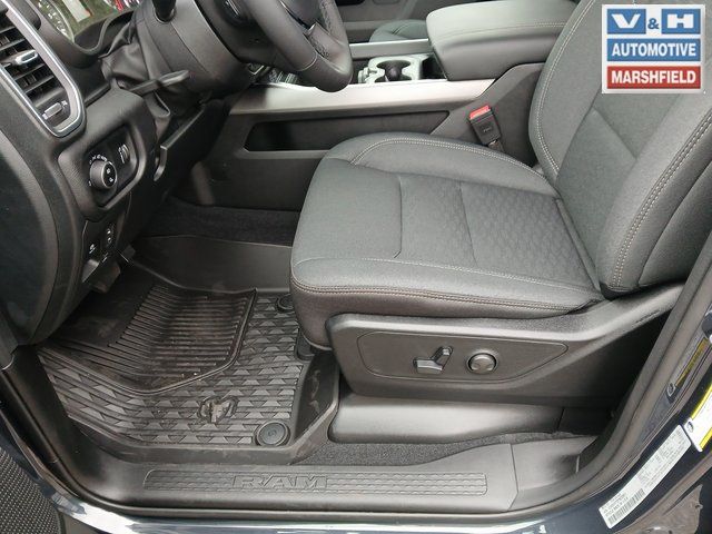 2026 RAM 1500 Big Horn/Lone Star - Photo 18