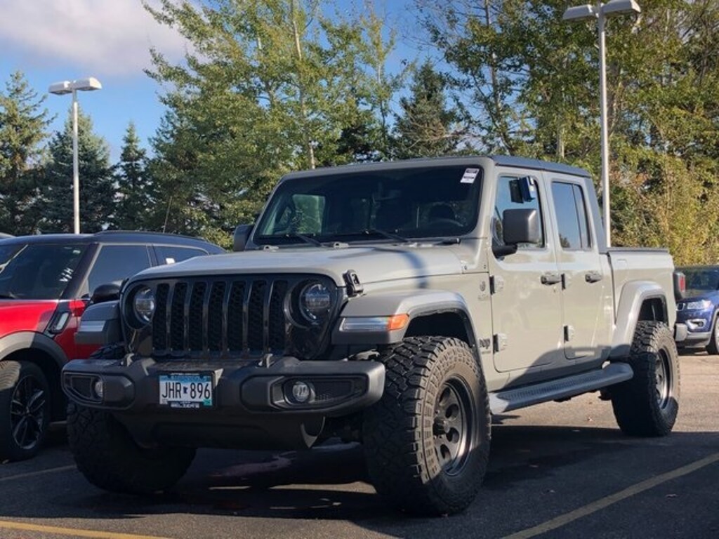Used 2022 Jeep Gladiator Altitude Truck
