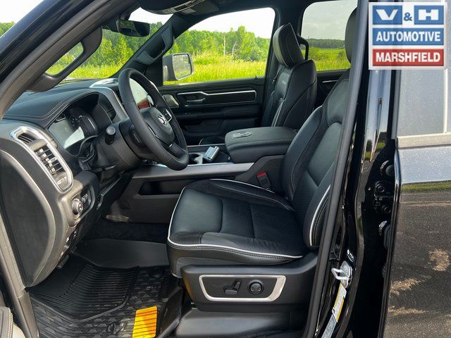 2025 RAM Ram 1500 Pickup Laramie - Photo 11