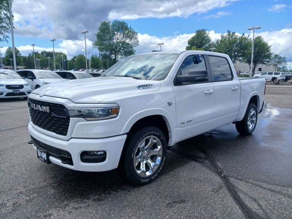 New 2026 Ram 1500 BIG HORN CREW CAB 4X4 5'7 BOX Pickup