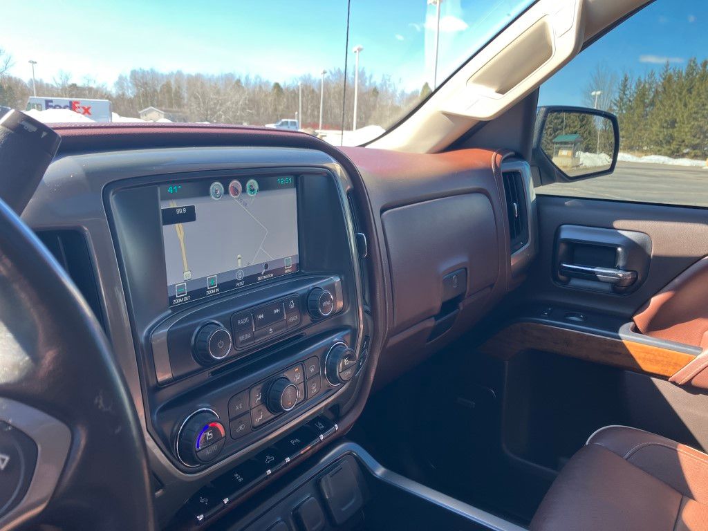 2015 Chevrolet Silverado 1500 High Country - Photo 9