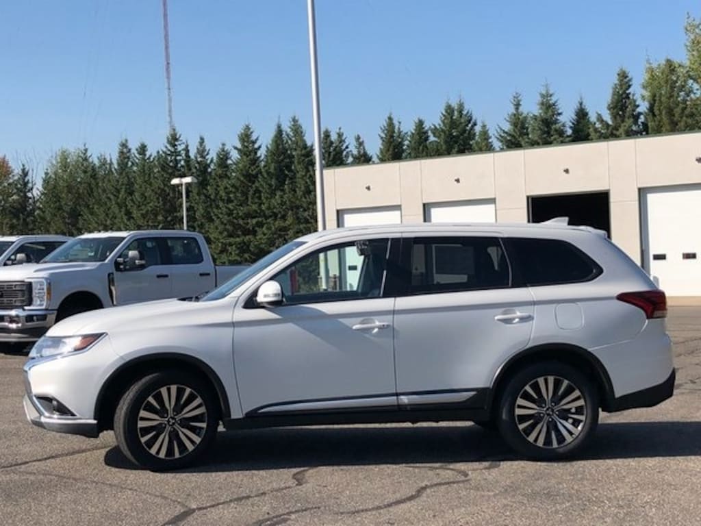 Used 2020 Mitsubishi Outlander ES SUV