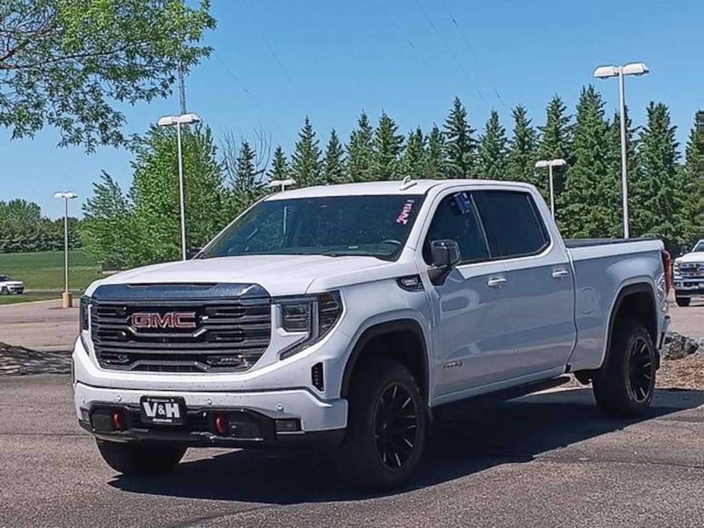 Used 2022 GMC Sierra 1500 AT4 Truck