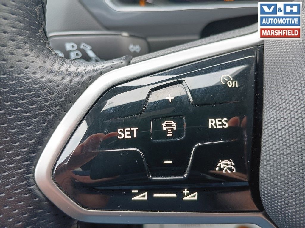 Used 2022 Volkswagen Tiguan 2.0T SEL R-Line SUV