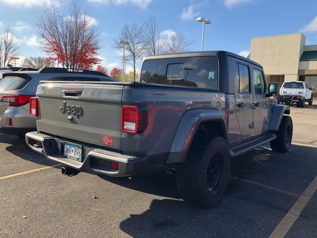 Used 2022 Jeep Gladiator Altitude Truck