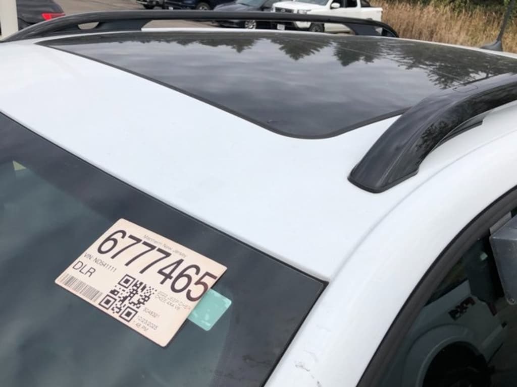 Used 2022 Jeep Cherokee Limited SUV