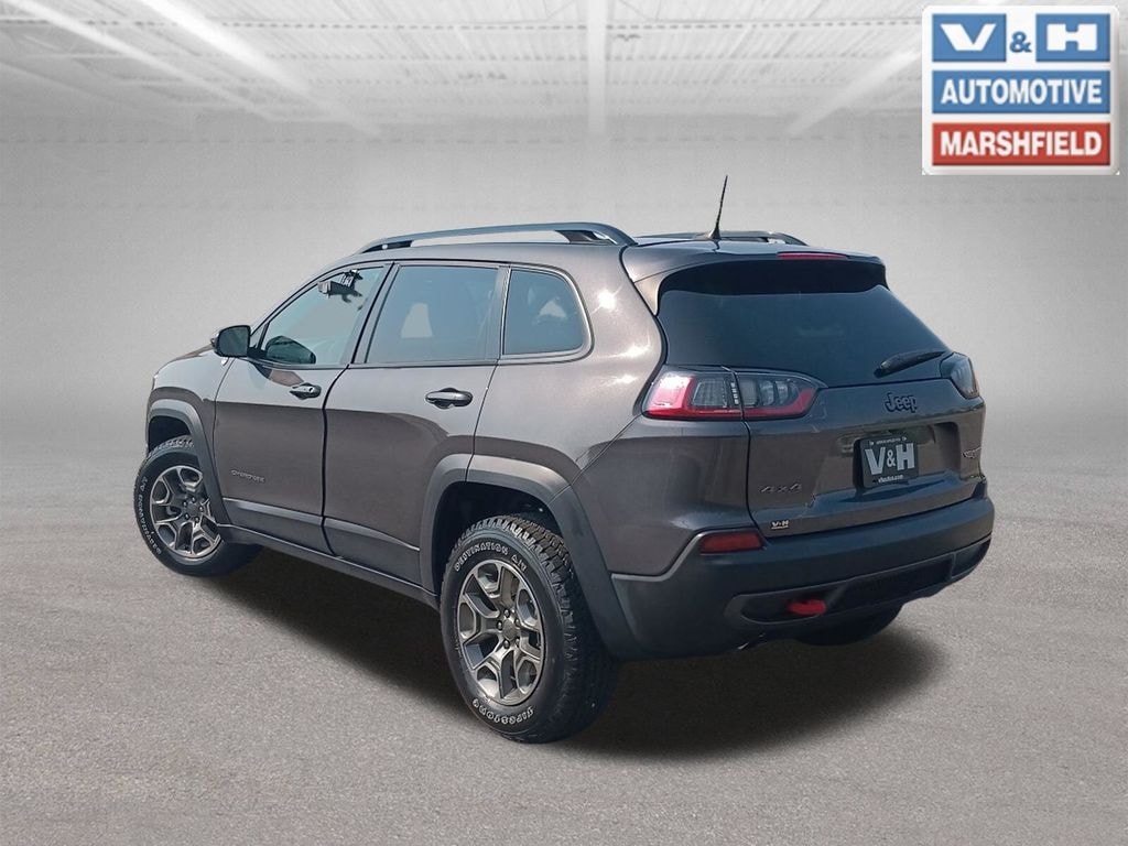 Used 2022 Jeep Cherokee Trailhawk SUV