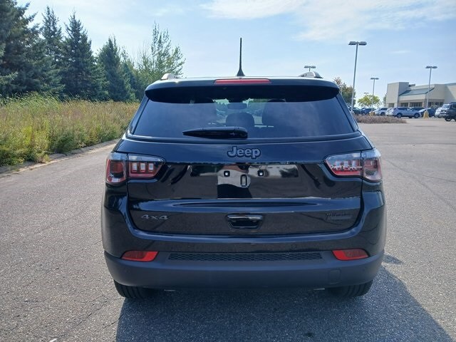 2025 Jeep Compass Limited photo 4