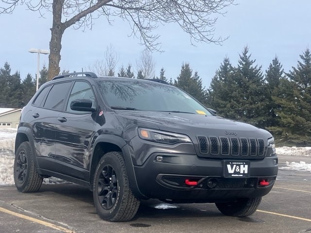 2022 Jeep Cherokee SUV 