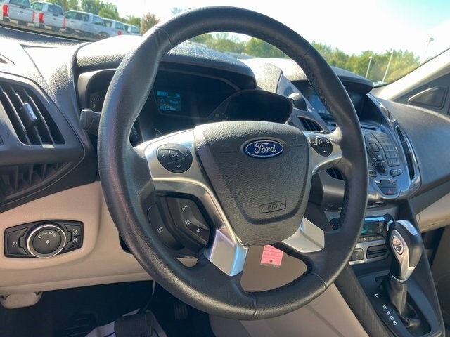 2014 Ford Transit Connect Titanium Wagon photo 2