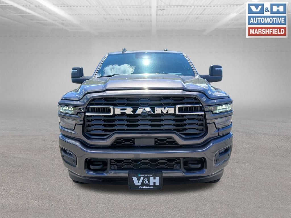 New 2026 Ram 2500 BIG HORN CREW CAB 4X4 6'4 BOX Pickup