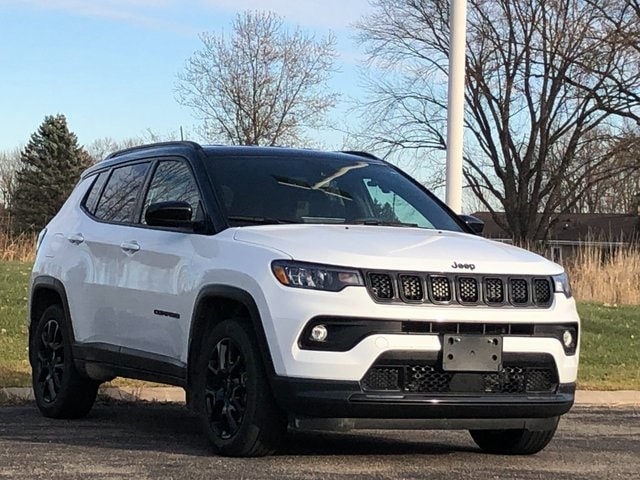 2023 Jeep Compass Altitude