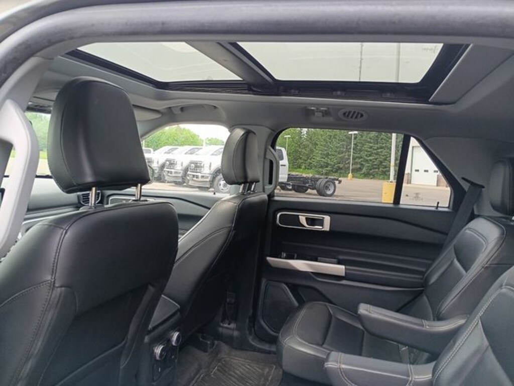 Used 2022 Ford Explorer XLT SUV