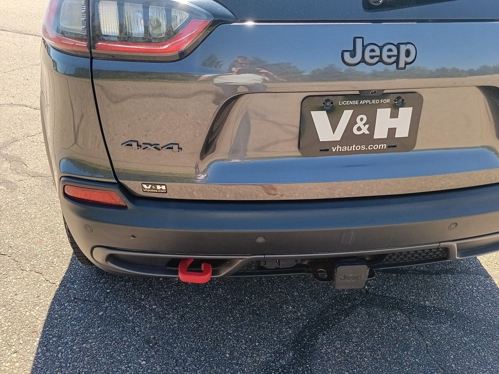 Used 2022 Jeep Cherokee Trailhawk SUV