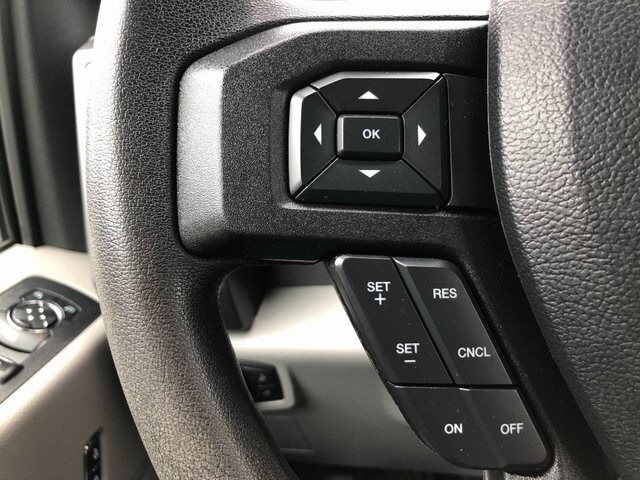 2019 Ford F-150 XLT photo 3