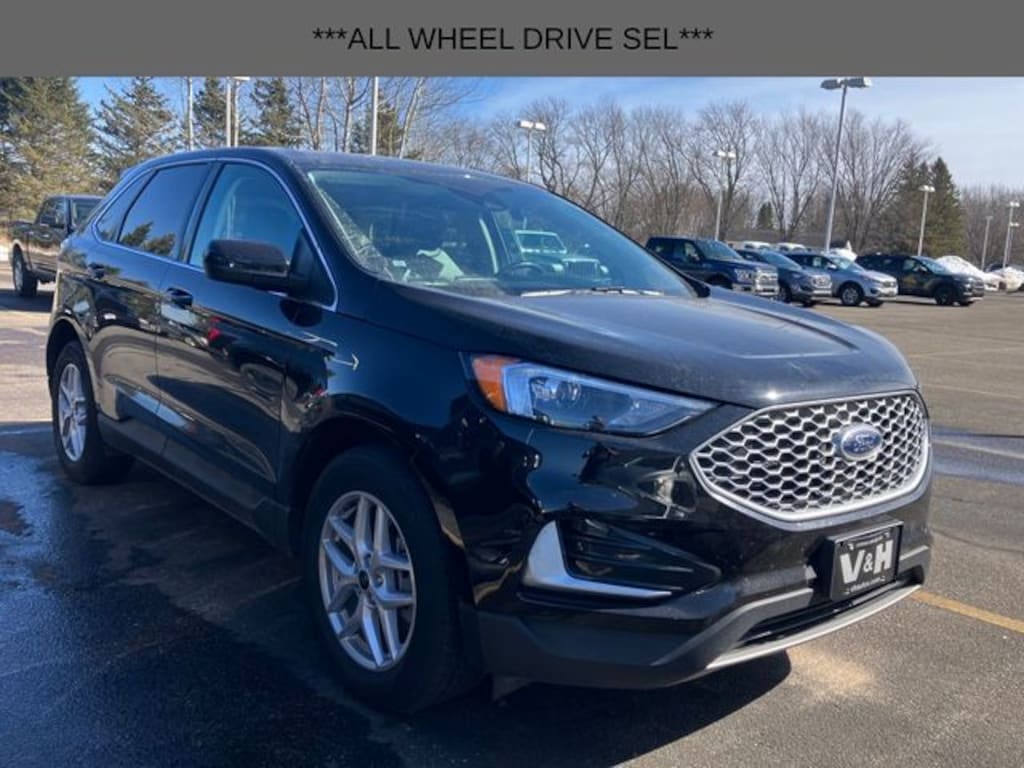 Used 2024 Ford Edge SEL SUV