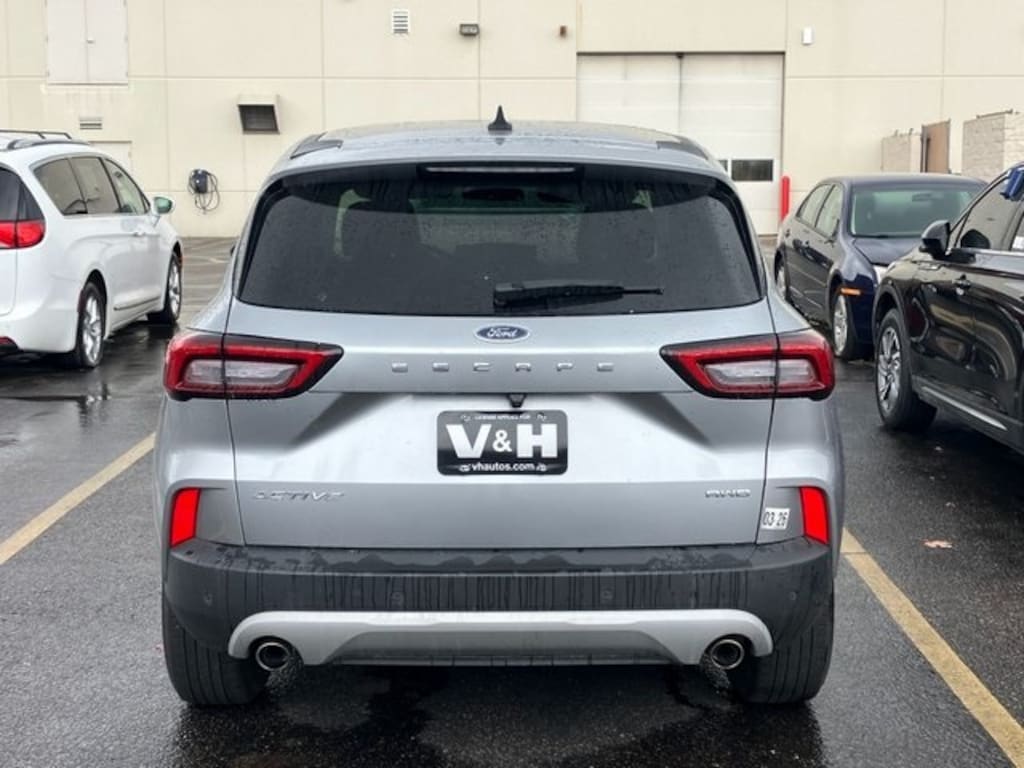 Used 2024 Ford Escape Active SUV