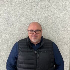 Staff member Erick Sadowska from 3d17b9836d3b