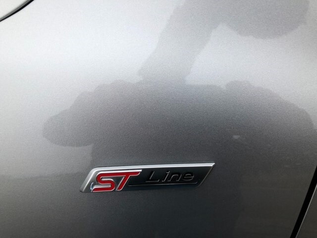 2024 Ford Escape ST-Line photo 3