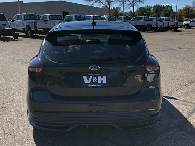2018 Ford Focus ST photo 4