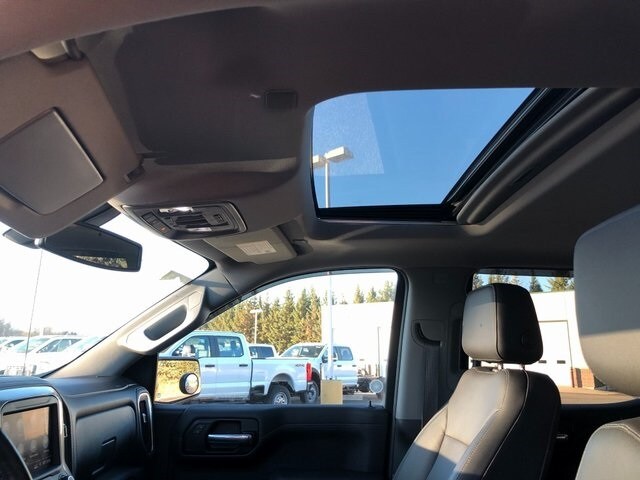 2019 Chevrolet Silverado 1500 LTZ photo 2