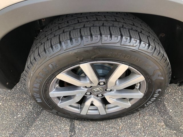 2020 Honda Pilot EX-L photo 2