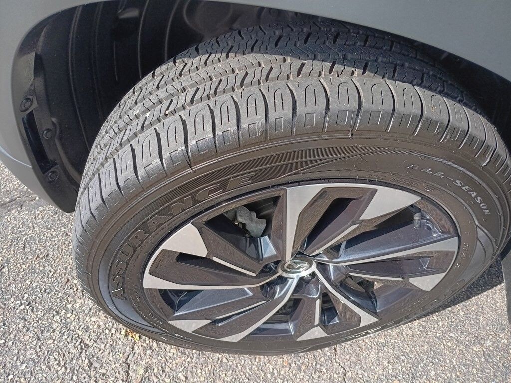 Used 2025 Mazda CX-50 Hybrid Premium Plus SUV