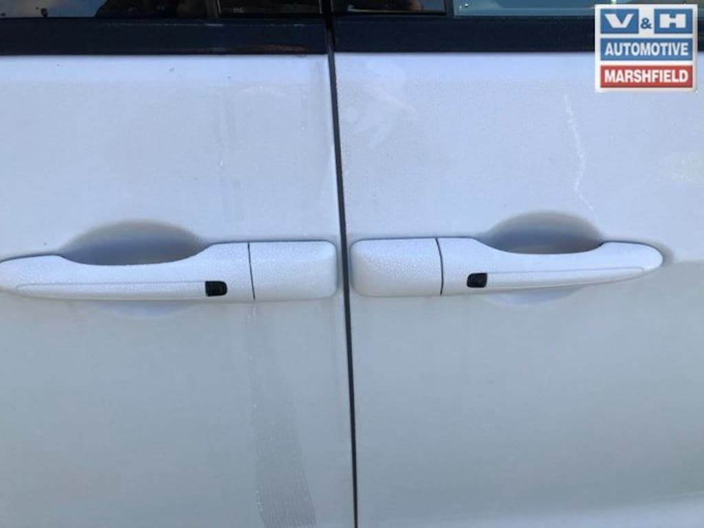 New 2026 Chrysler Pacifica SELECT Passenger Van